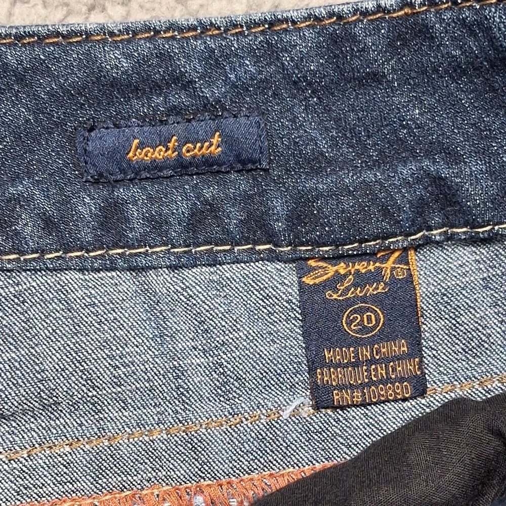 Seven7 Bootcut Jeans Women 18W (actual 42x30.5) Stretch Denim Contrast Stitching